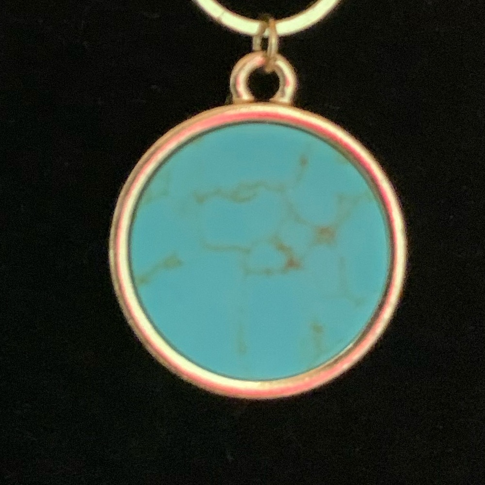 Little Accessory - Picture 4 of 4